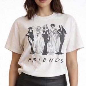 Friends Horror Parody T-Shirt – Gildan Heavy Cotton Size Medium Halloween Top
